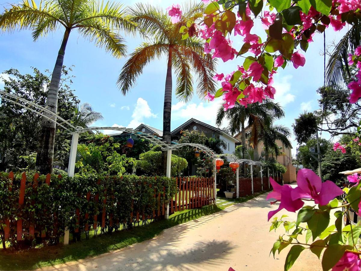 Phu Quoc Hotel Esterno foto